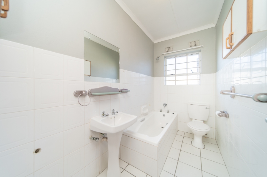 3 Bedroom Property for Sale in Abbotsford Eastern Cape